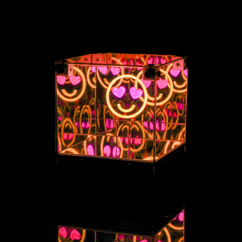 LED 3D Mirror Cube | Smile - 1