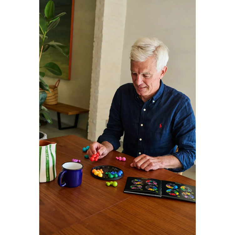 IQ Deluxe | Circle Single Player Game Ages 14+