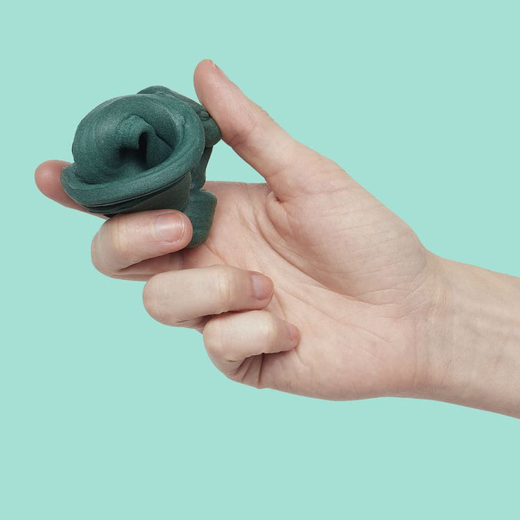 Blur Calming Focus Putty | Forest Green - 4
