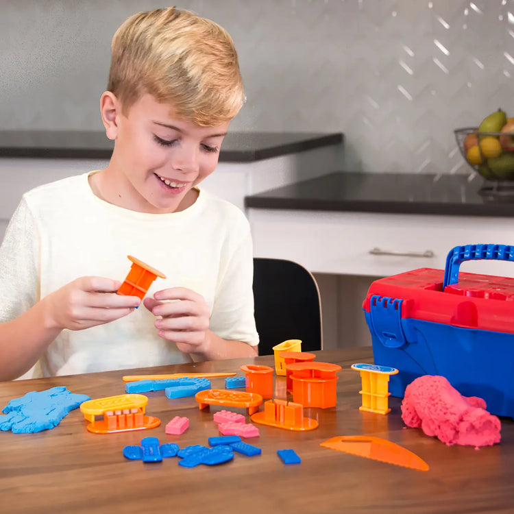 Mad Mattr | Quantum Tool Box Const 220-800