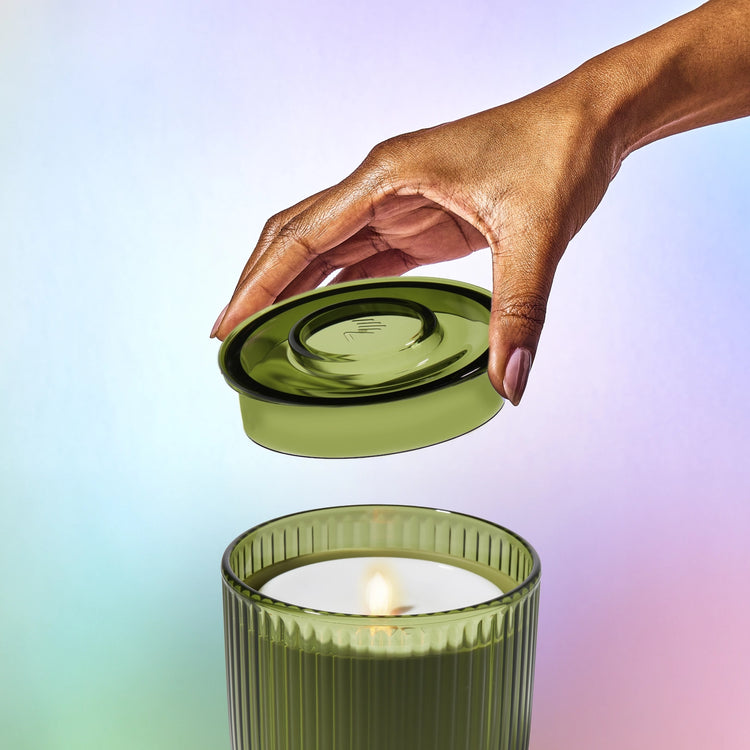 Lifelines | Flameless Candle Diffuser Olive Green Ribbed - 4
