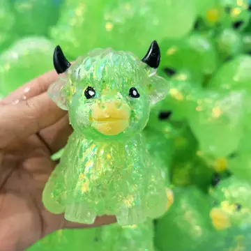 Maltose | Highland Cow | Green - CR Toys