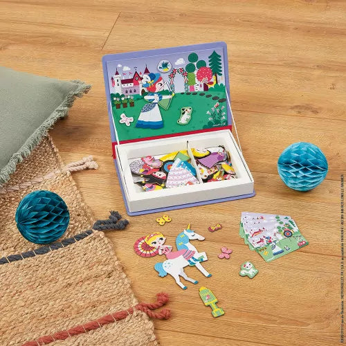 Magneti Book | Princesses Playset