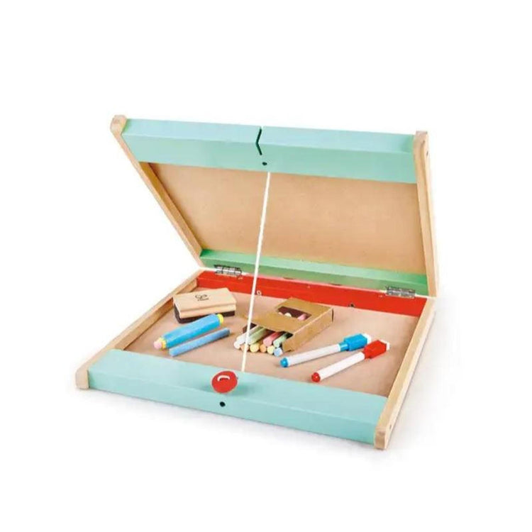 Store & Go Easel