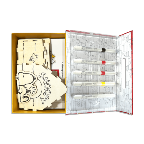 PEANUTS: Color-In' Wooden Bird House Kit 6+