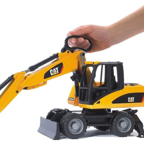 Bruder | Caterpillar Wheel Excavator - 1