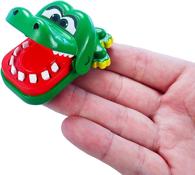 World'S Smallest Crocodile Dentist Game - CR Toys