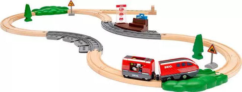 Brio Pull Back Train Set 3+