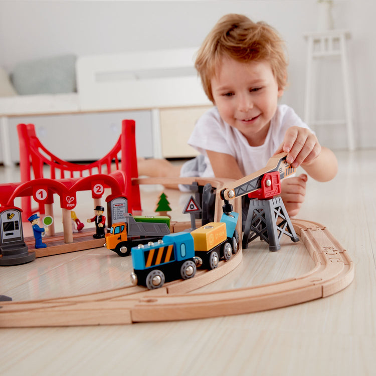 BUSY CITY RAIL SET 3+ - CR Toys