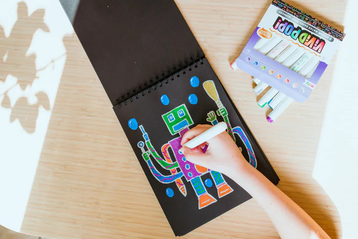Vivid Pop! 8 Water Based Paint Markers - Metallic