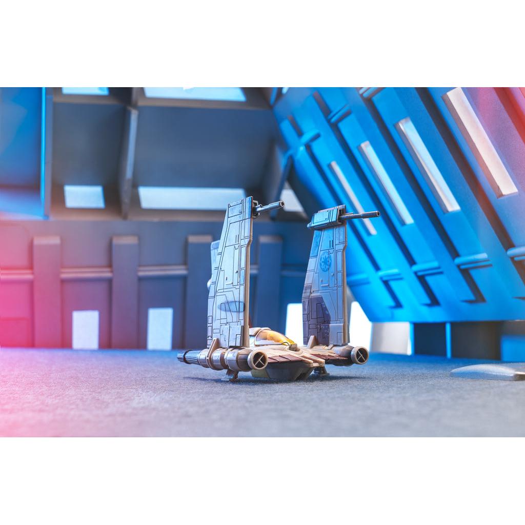 STAR WARS™ V-19 Torrent Starfighter