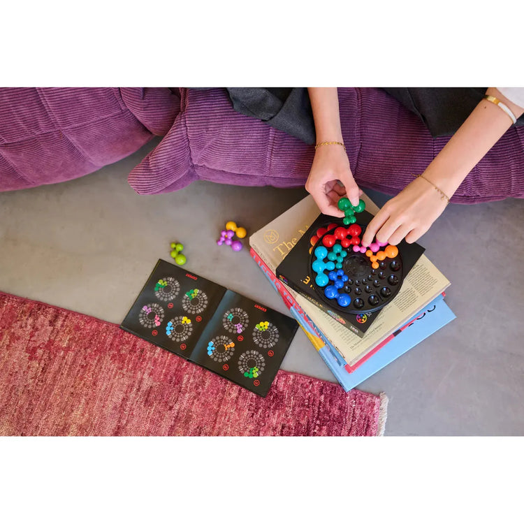 IQ Deluxe | Circle Single Player Game Ages 14+