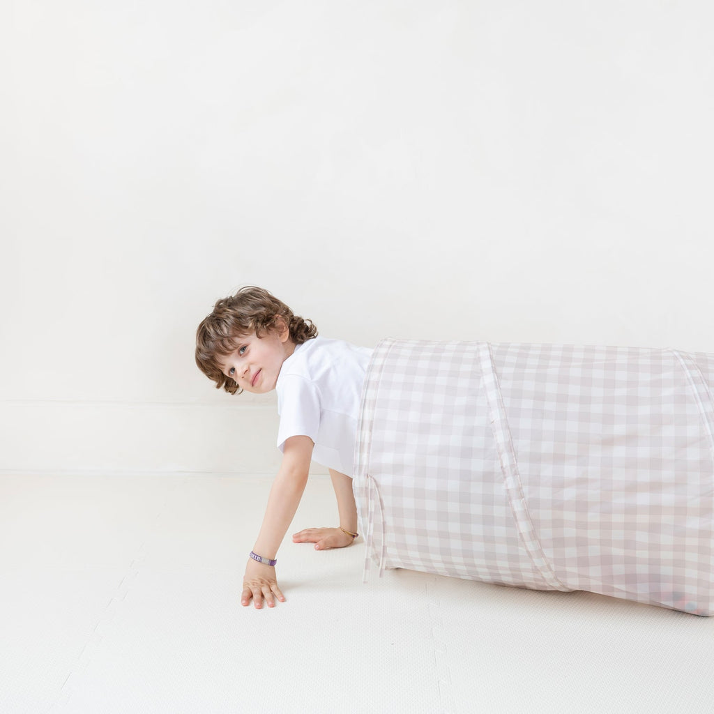 Kids Play Tunnel | Gingham Beige 3+