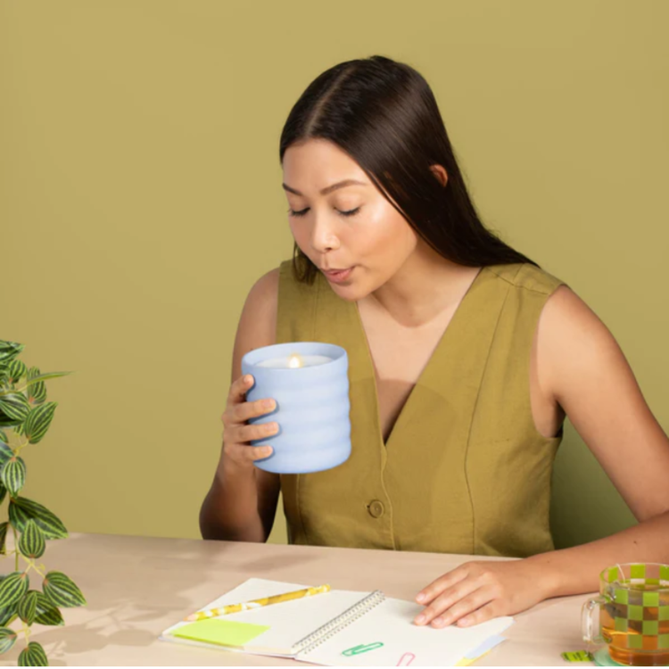 Lifelines Flameless Candle Diffuser | Bubble Periwinkle w/ Very Vanilla Essential Oil Scent - 5