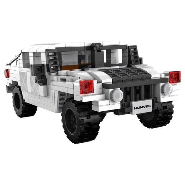 Cada white Humvee off-road building brick model at 1:24 scale, 328 pieces