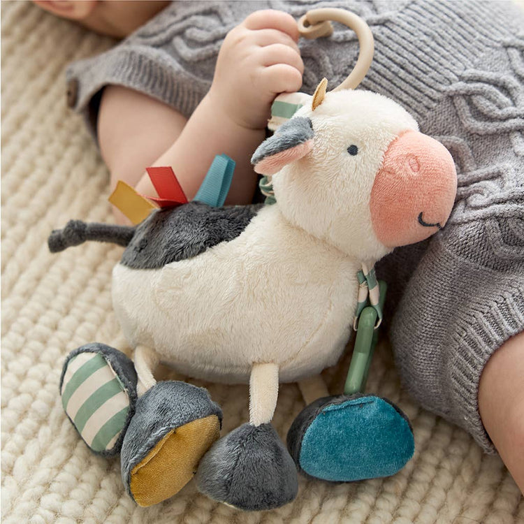 Cow Itzy Friends Link & Love Activity Plush 0+ - 10