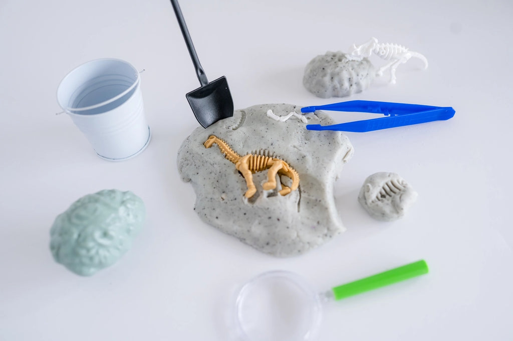 Dinosaur Fossil Dig Sensory Dough Kit