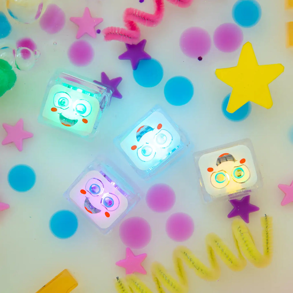 Glo Pals Party Pal Light-Up Cubes 3+ - 2