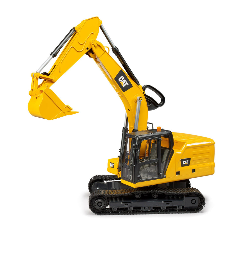 Bruder | Cat Excavator 02484 - CR Toys