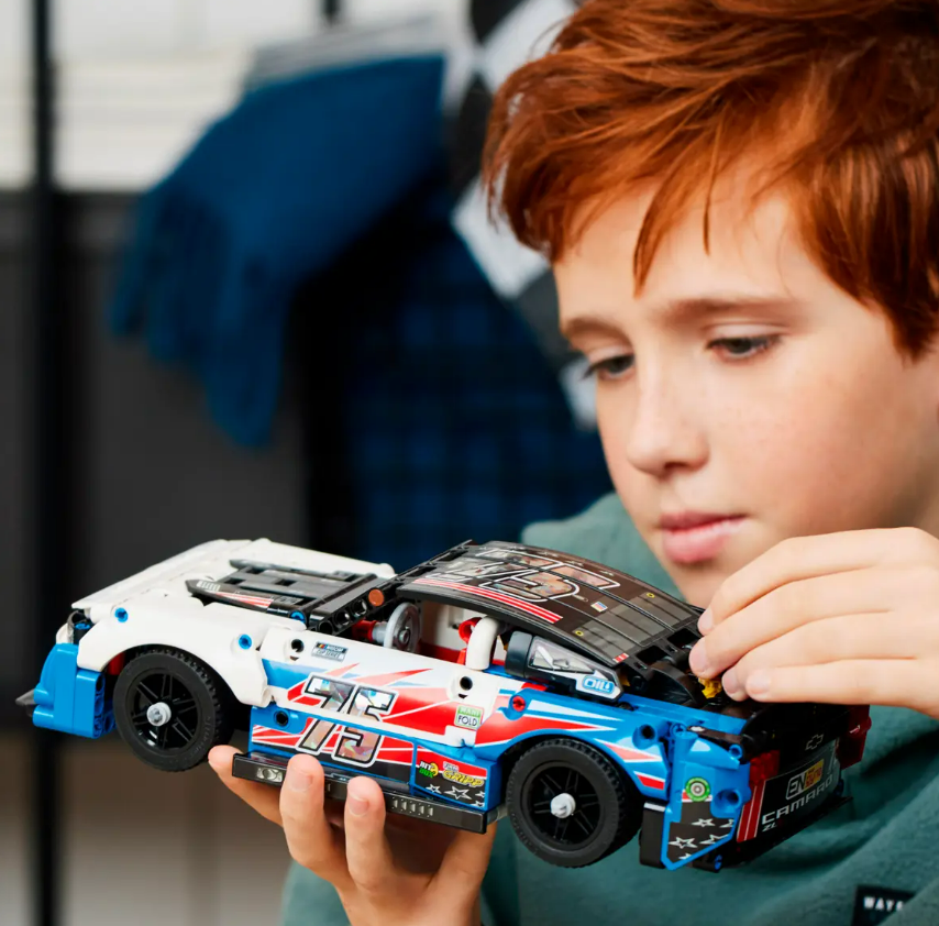 Lego Technic Nascar Next Gen Chevrolet Camaro Zl1